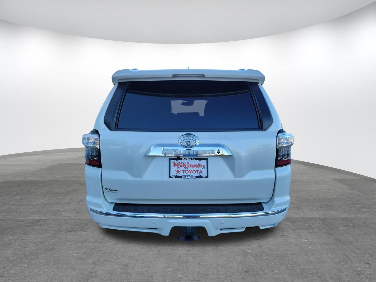 Used 2022 Toyota 4Runner Limited AWD/4WD image 6
