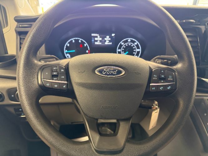 Used 2025 Ford Transit 350 XLT RWD image 21