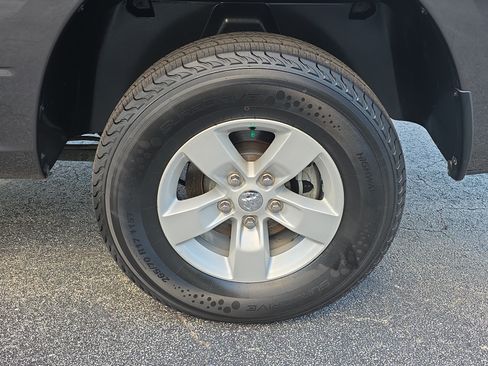 Used 2024 RAM 1500 Classic SLT AWD/4WD image 13