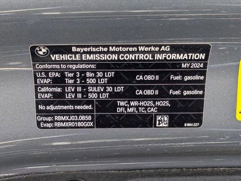 Used 2024 BMW X5 sDrive40i w/ Parking Assistance Package RWD image 25