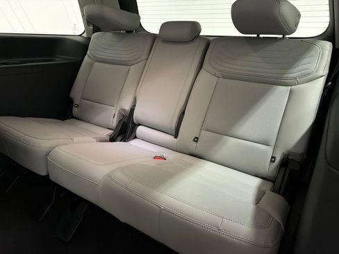 New 2026 Ford Expedition Platinum w/ Platinum Ultimate Package image 17