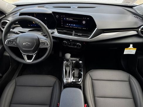 New 2026 Chevrolet Trax ACTIV w/ Sunroof Package image 13