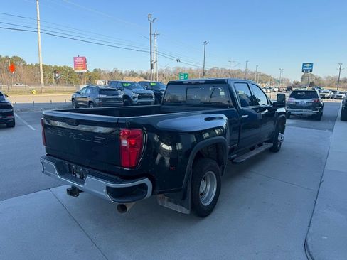 Used 2021 Chevrolet Silverado 3500 LTZ w/ LTZ Plus Package image 4