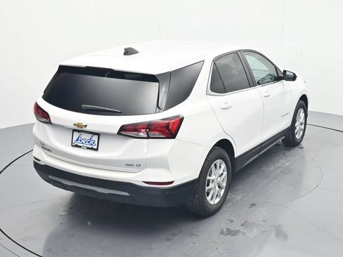 Used 2024 Chevrolet Equinox LT AWD/4WD image 32
