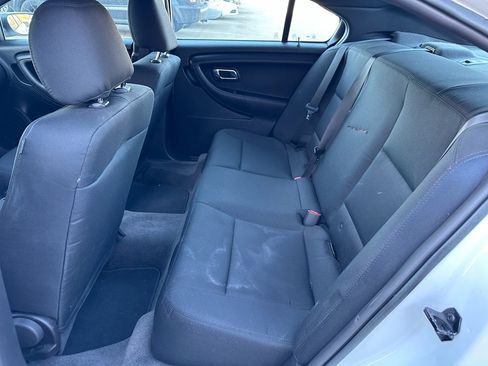 Used 2015 Ford Taurus Police Interceptor AWD image 12