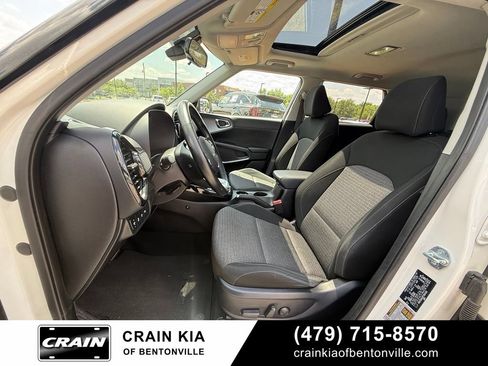 Certified 2023 Kia Soul EX FWD image 21