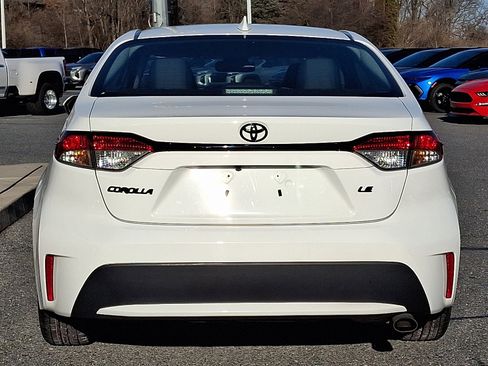 Used 2020 Toyota Corolla LE image 6