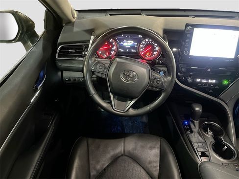 Used 2024 Toyota Camry image 24