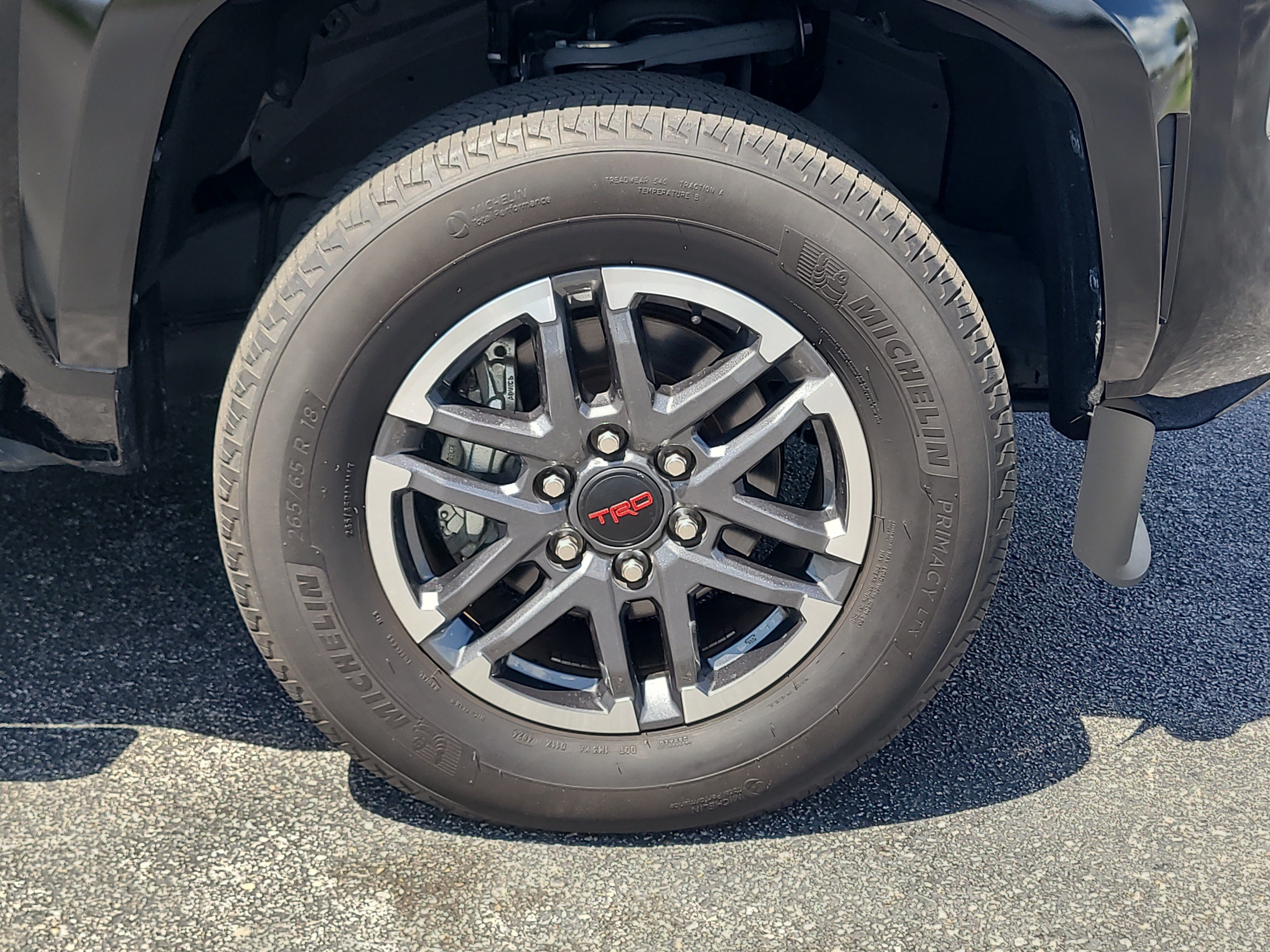Certified 2024 Toyota Tacoma TRD Sport RWD image 9