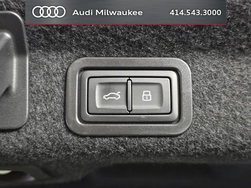 Used 2023 Audi A6 Premium Plus w/ Premium Plus Package AWD/4WD image 10