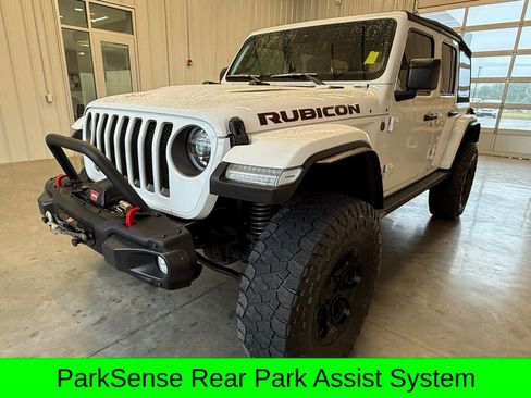 Used 2022 Jeep Wrangler Unlimited Rubicon w/ Xtreme Recon 35" Tire Package AWD/4WD image 9