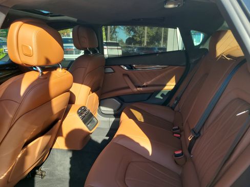 Used 2021 Maserati Quattroporte S GranLusso image 15