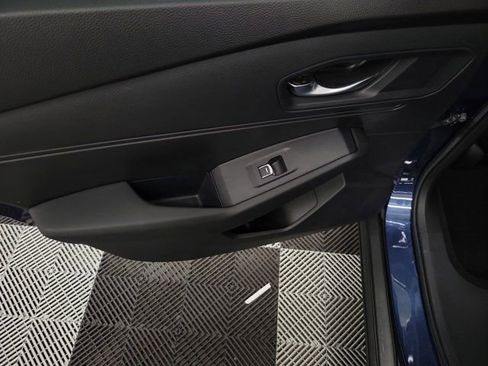 Certified 2025 Honda Accord SE image 13