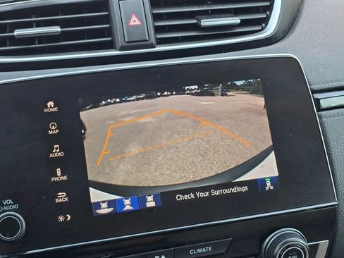 Used 2019 Honda CR-V Touring image 32