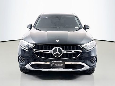 Used 2025 Mercedes-Benz GLC 350e 4MATIC image 2