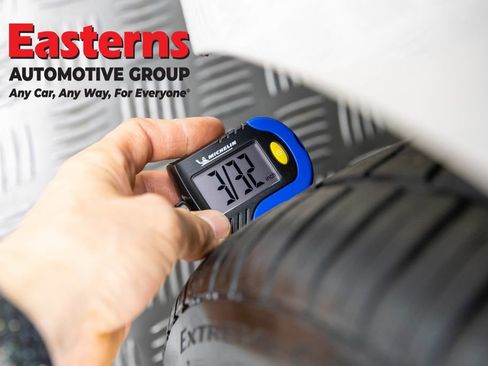 Used 2022 BMW 330i xDrive Sedan w/ M Sport Package image 29