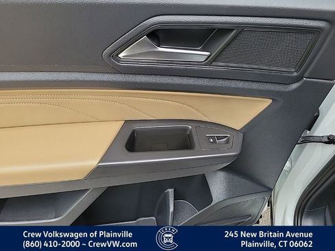 Certified 2022 Volkswagen Atlas Cross Sport SE w/ Panoramic Sunroof Package image 49