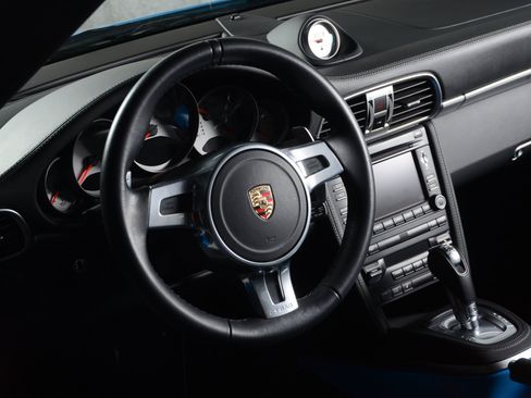 Used 2011 Porsche 911 Turbo S AWD/4WD image 15