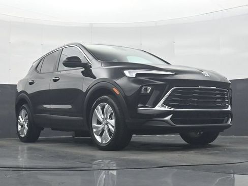 Used 2025 Buick Encore GX Preferred FWD image 27