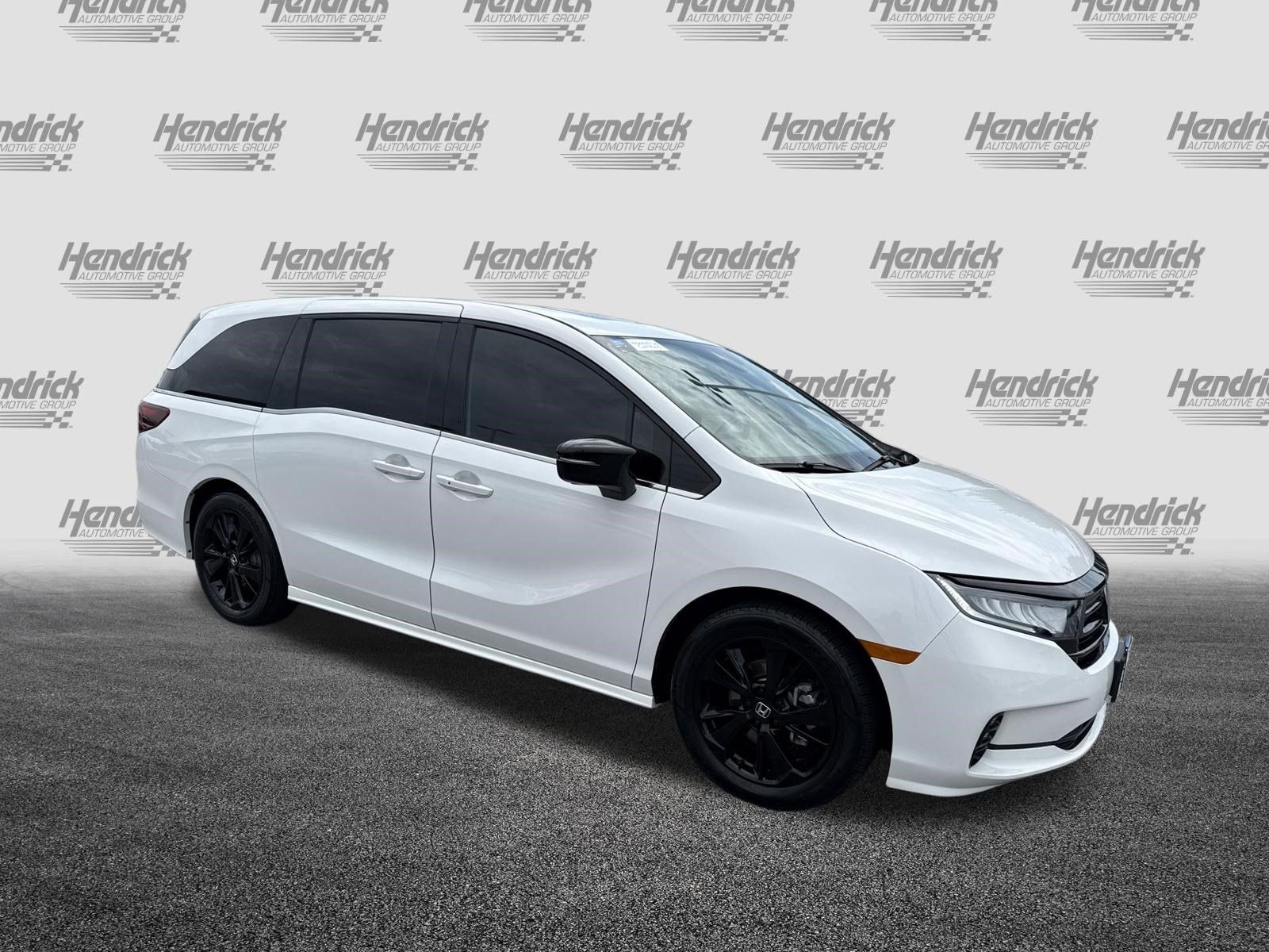 Certified 2024 Honda Odyssey Sport image 2