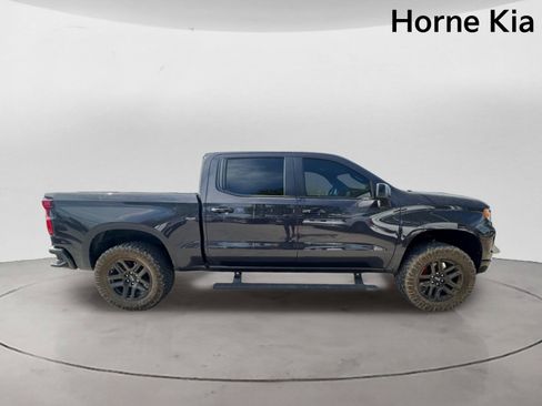 Used 2023 Chevrolet Silverado 1500 LT Trail Boss AWD/4WD image 3