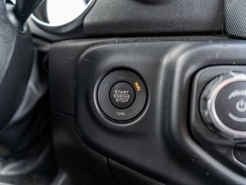 Used 2023 Jeep Wrangler Unlimited Sahara w/ Cold Weather Group image 26