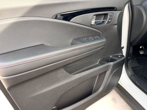 New 2026 Honda Ridgeline Black Edition image 10