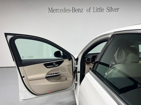 Used 2023 Mercedes-Benz C 300 4MATIC Sedan image 17