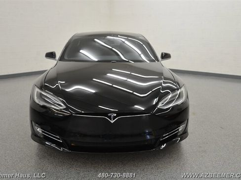 Used 2019 Tesla Model S Performance image 5