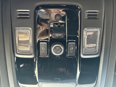 Used 2026 GMC Yukon Elevation AWD/4WD image 35