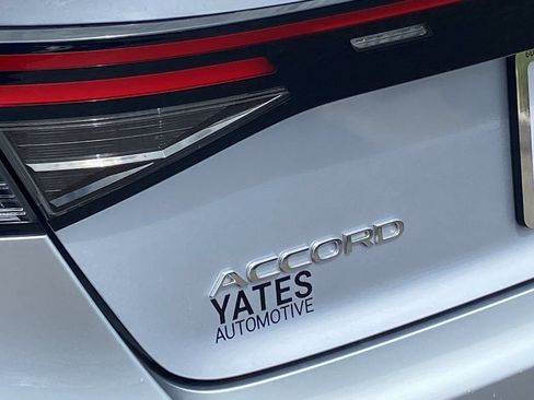 Used 2023 Honda Accord EX image 26