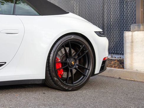Used 2024 Porsche 911 Carrera 4 GTS image 49