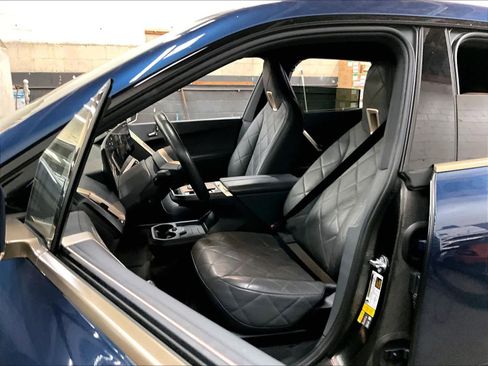 Used 2022 BMW iX xDrive50 w/ Premium Package AWD/4WD image 27