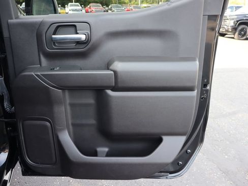 Used 2024 Chevrolet Silverado 1500 Custom Trail Boss AWD/4WD image 22