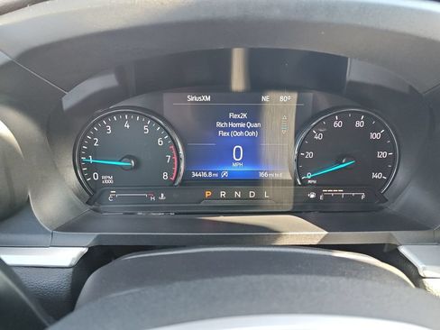 Used 2021 Ford Explorer XLT AWD/4WD image 18