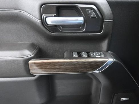 Used 2021 Chevrolet Silverado 1500 LT Trail Boss w/ Convenience Package II AWD/4WD image 26