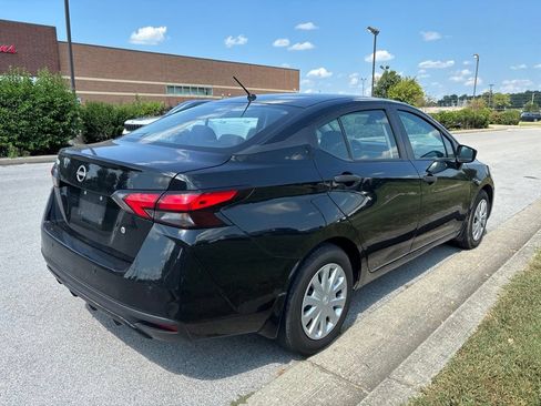 Used 2024 Nissan Versa S w/ Trunk Package FWD image 3