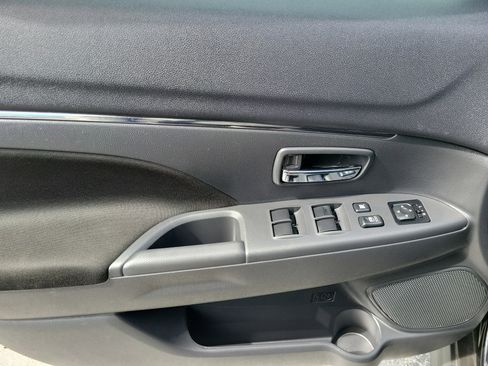 Used 2024 Mitsubishi Outlander Sport 2.0 ES image 19