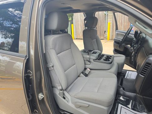 Used 2015 Chevrolet Silverado 1500 W/T RWD image 12