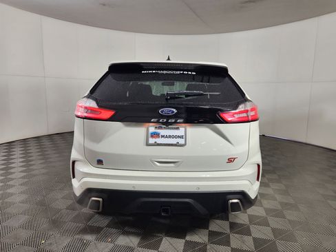 Certified 2022 Ford Edge ST w/ Equipment Group 401A image 6