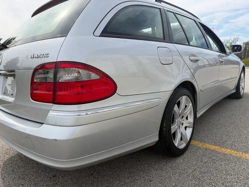 Used 2007 Mercedes-Benz E 350 4MATIC Wagon image 17