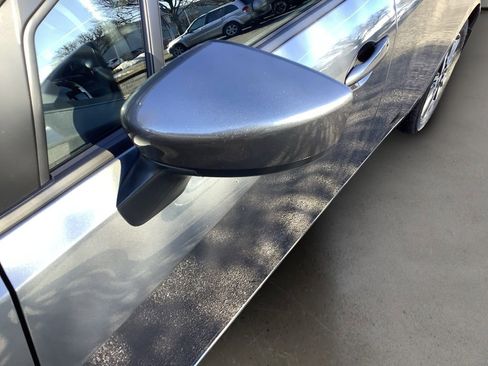 Used 2025 Nissan Versa SV w/ Trunk Package image 11