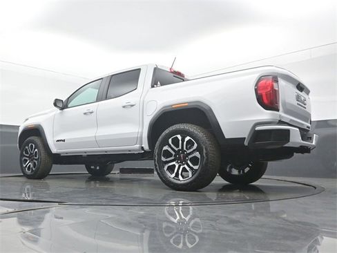 New 2026 GMC Canyon AT4 w/ AT4 Premium Package image 48