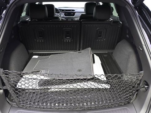 New 2026 Cadillac XT5 Luxury w/ LPO, Floor Liner Package image 19