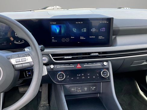 Used 2024 Hyundai Sonata SEL image 9