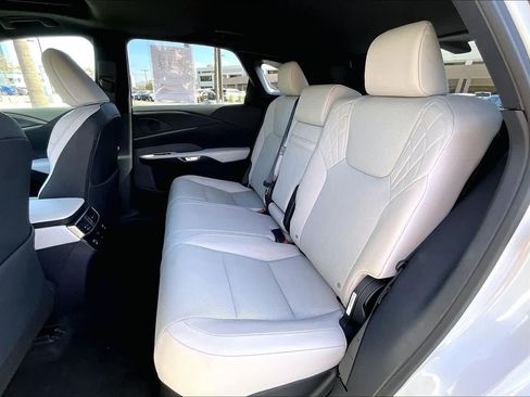 Used 2023 Lexus RX 350 Premium FWD image 18