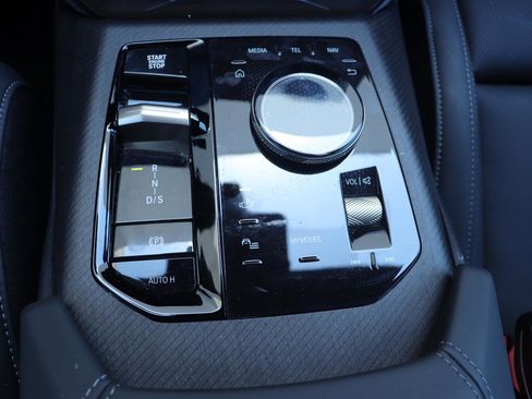 Used 2025 BMW X3 xDrive30i w/ Premium Package AWD/4WD image 36