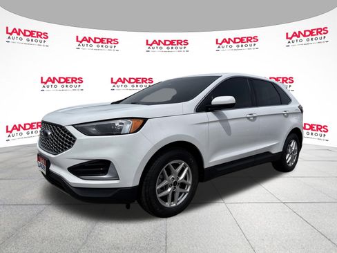 Used 2023 Ford Edge SEL AWD/4WD image 7