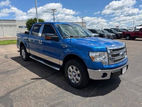 Used 2014 Ford F150 XLT w/ Equipment Group 302A Luxury AWD/4WD image 2