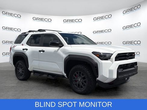 Used 2025 Toyota 4Runner SR5 AWD/4WD image 1